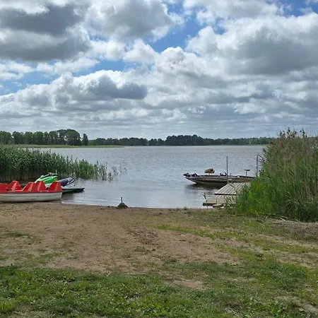 Domek, Caravaning Nad Jeziorem, 木屋 Giże
